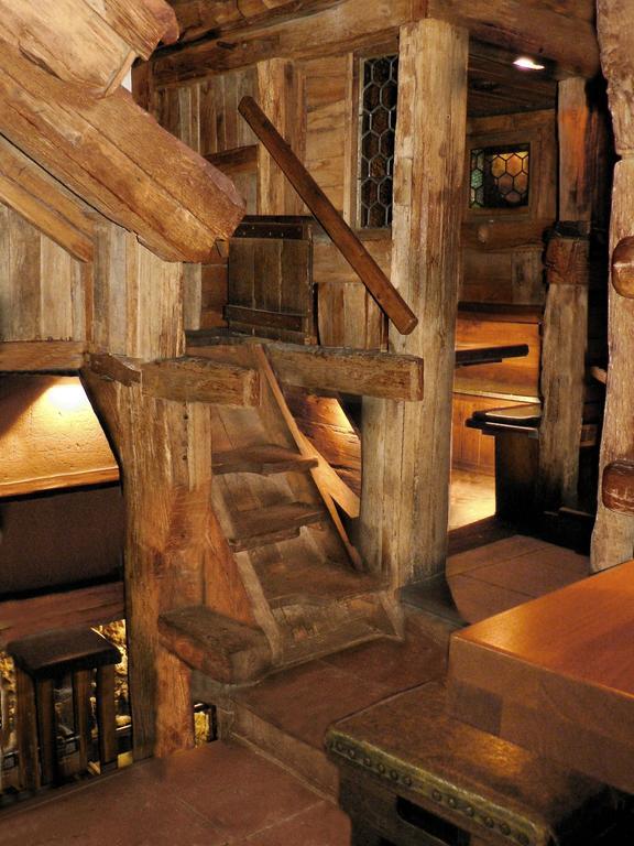 Hotel Till Eulenspiegel - Nichtrauchhotel - Garni Würzburg Buitenkant foto